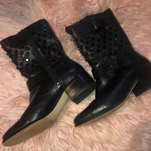 GORGEOUS STUDDED MK COMBAT BOOTS 💓